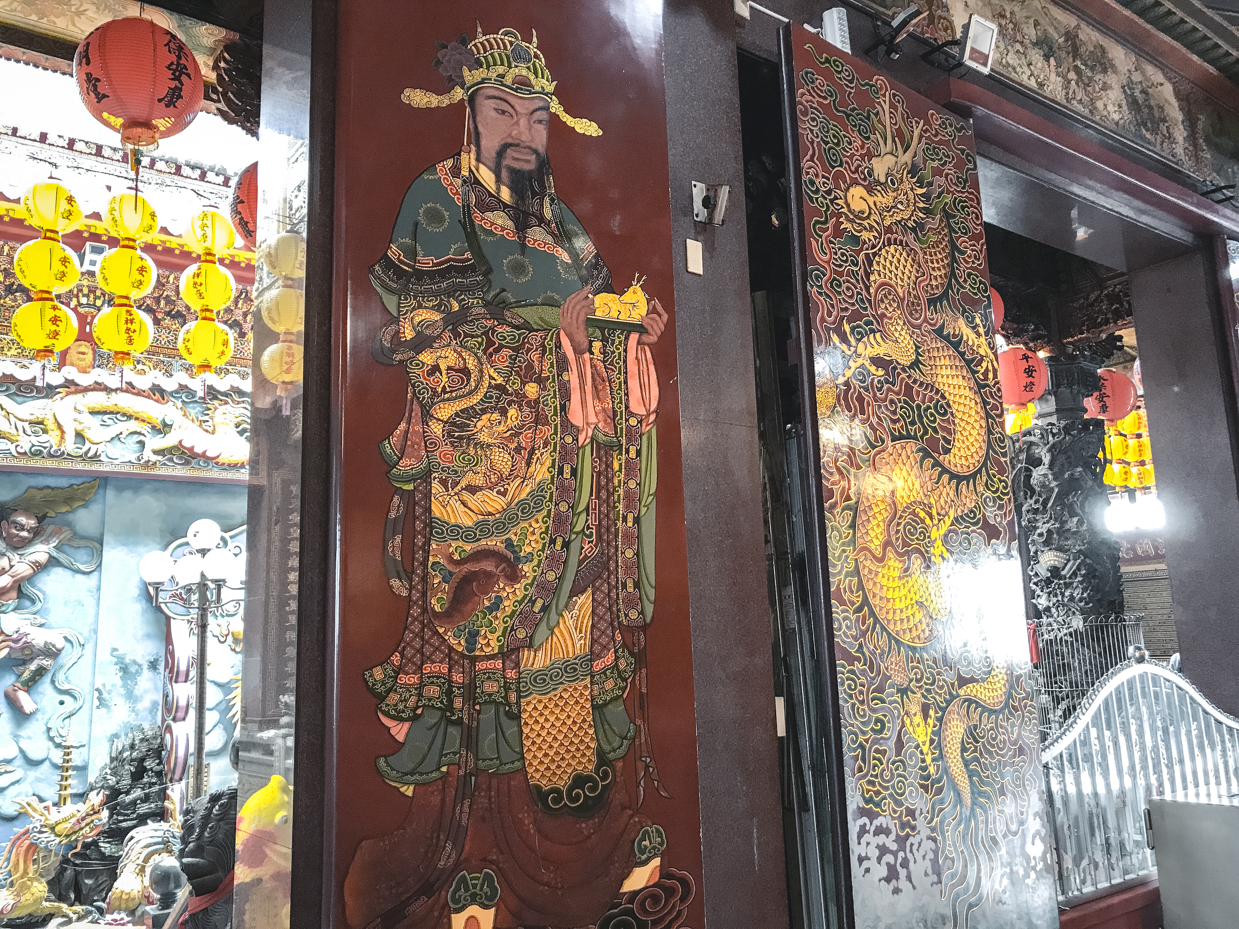 Taiwan worshipping in Qimingtang (Qiming temple) 啟明堂 old chinese culture