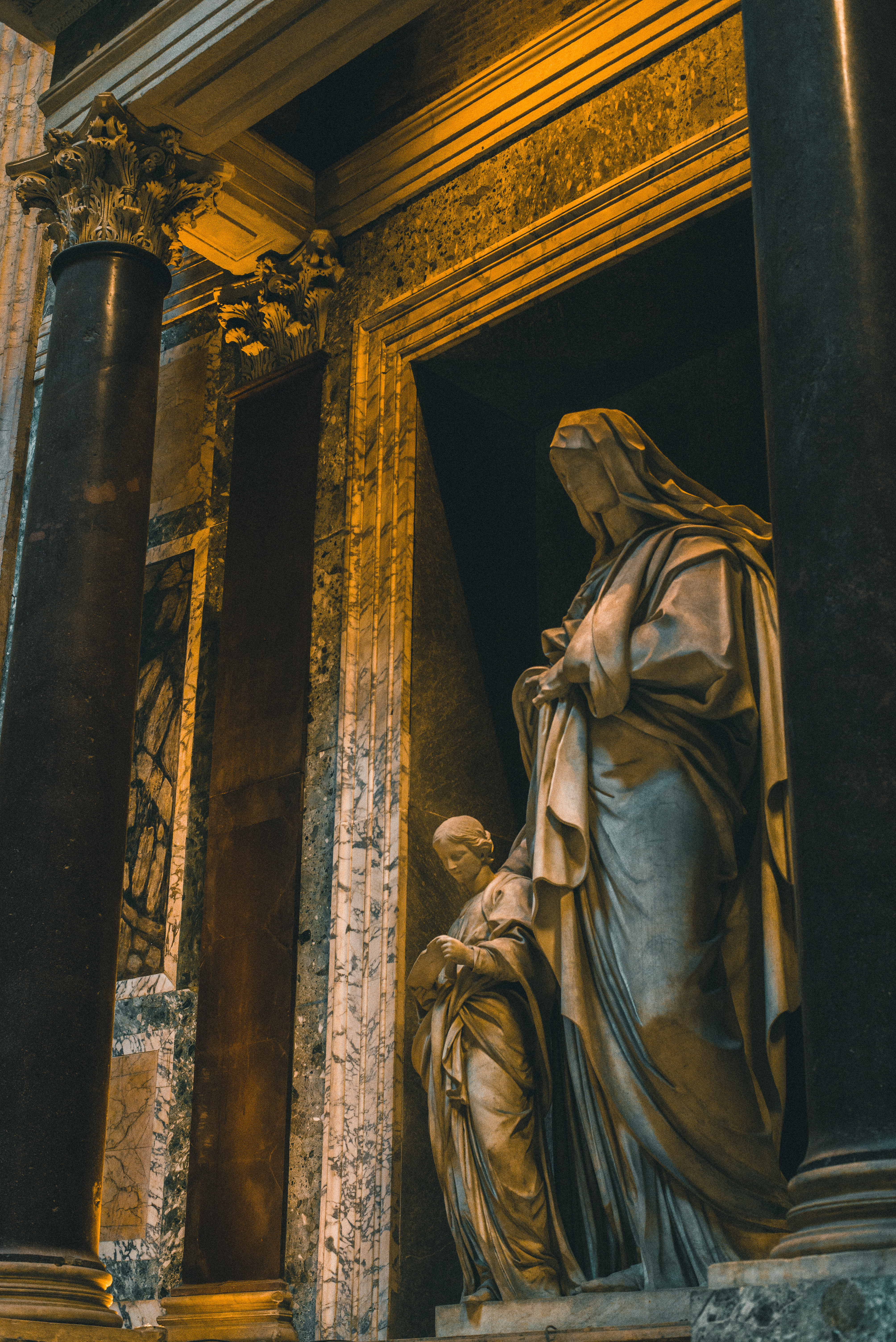 inside Pantheon &amp; Fontana del Pantheon Rome trip guide