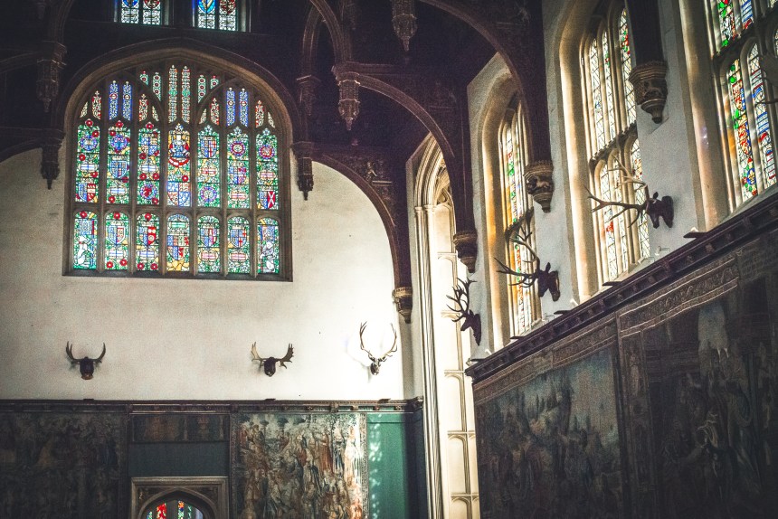 Hampton court palace Henry VIII hall