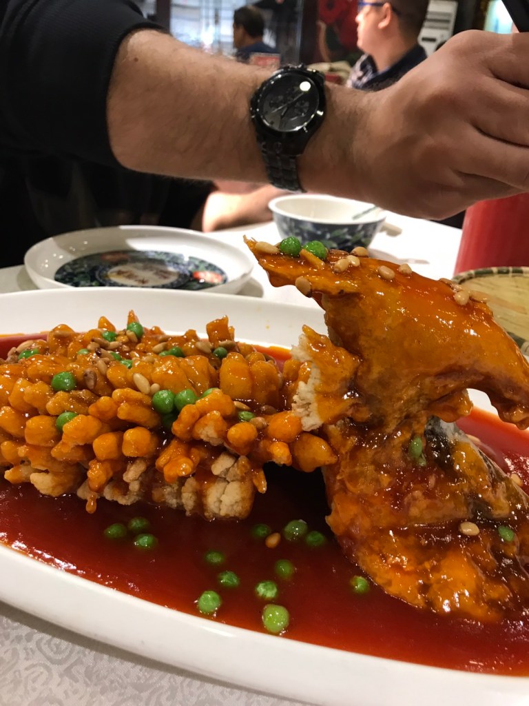 Eating in China experience how to order food