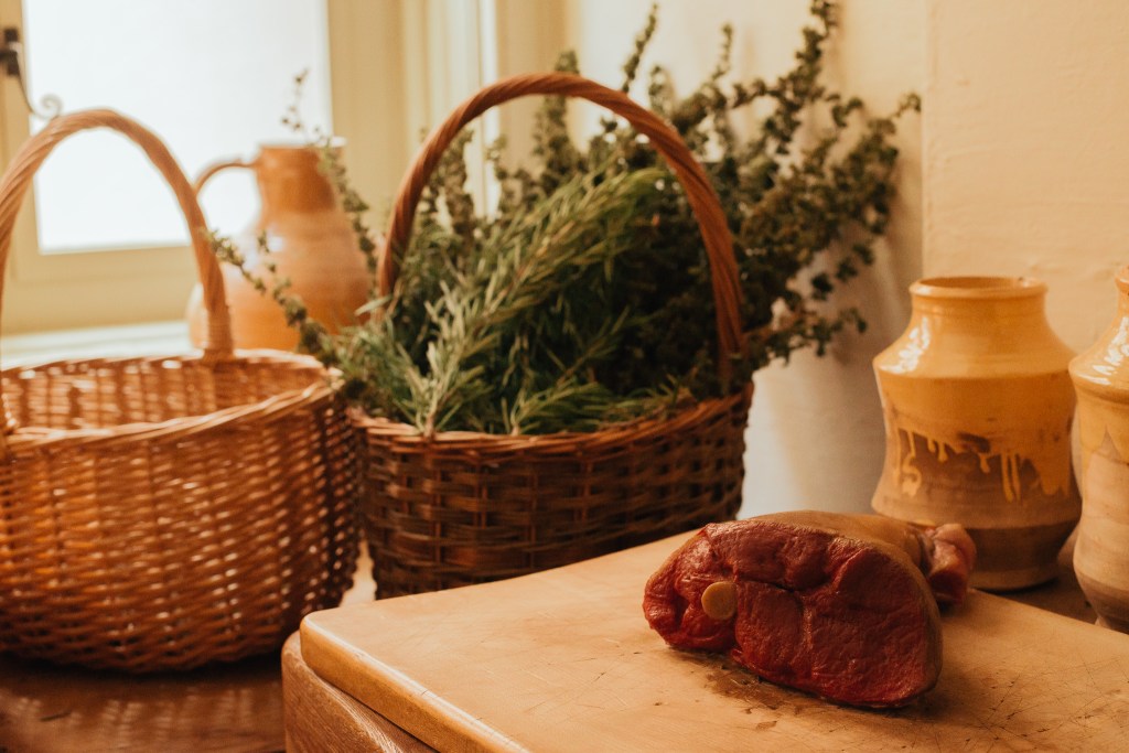 Hampton court palace Henry VIII kitchen london guide