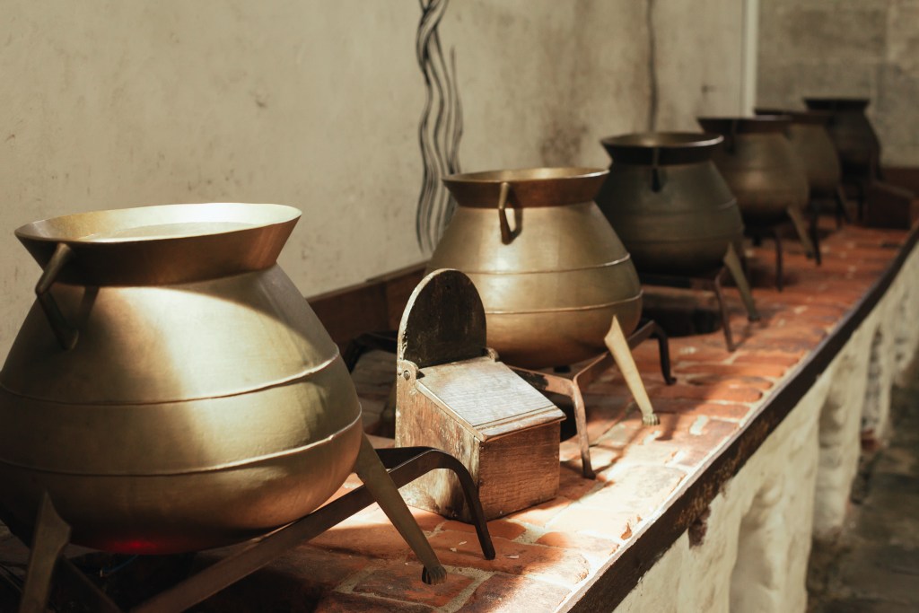 Hampton court palace Henry VIII kitchen view