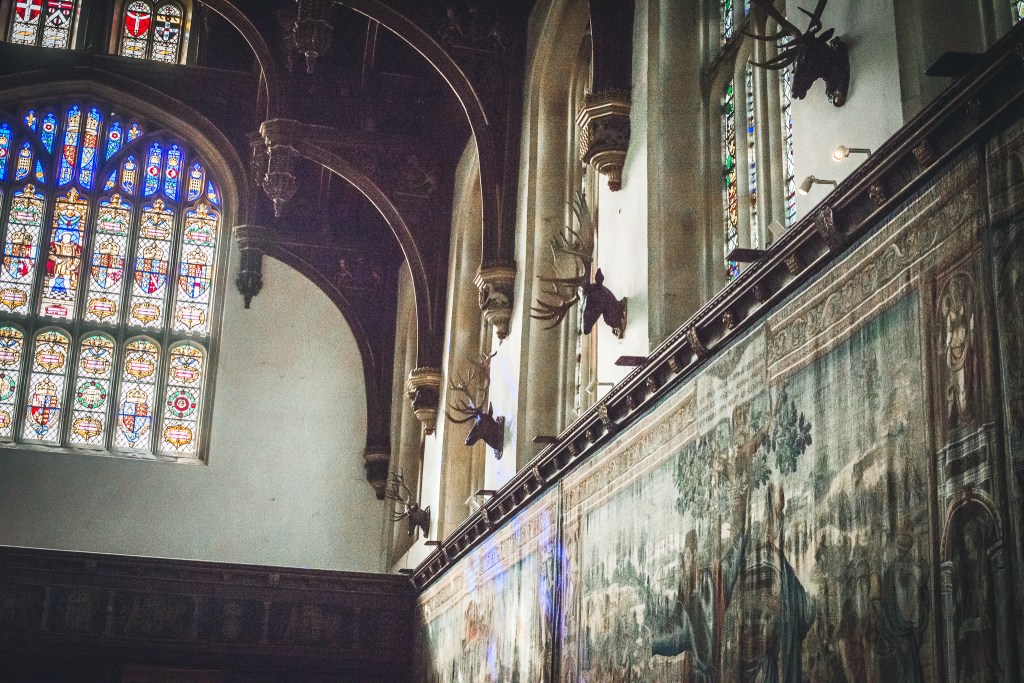 hall in Hampton Court Palace trip experience