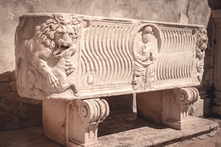 visit Galleria Borghese